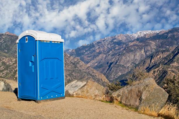 Portable Toilet Options We Offer in Clemson University, SC